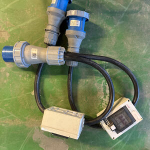 230v 125A to 2x 63A w/ fuse